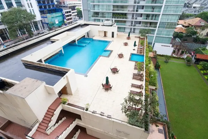 Коломбо: Crescat Apartments Colombo