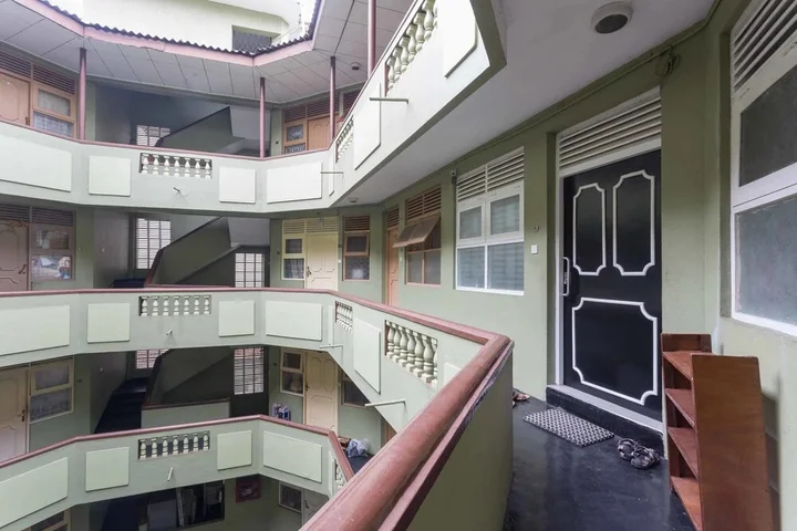 Коломбо: Manning Apartment