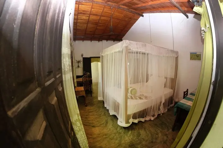 Унаватуна: Home Stay Strand