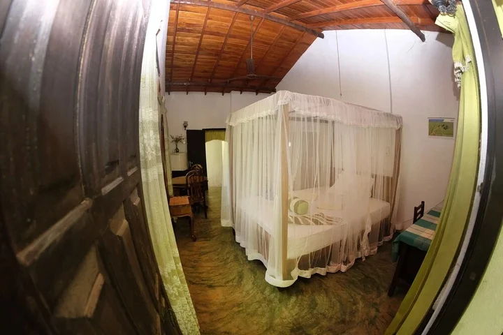 Унаватуна: Home Stay Strand