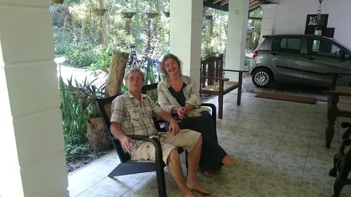 Унаватуна: Home Stay Strand