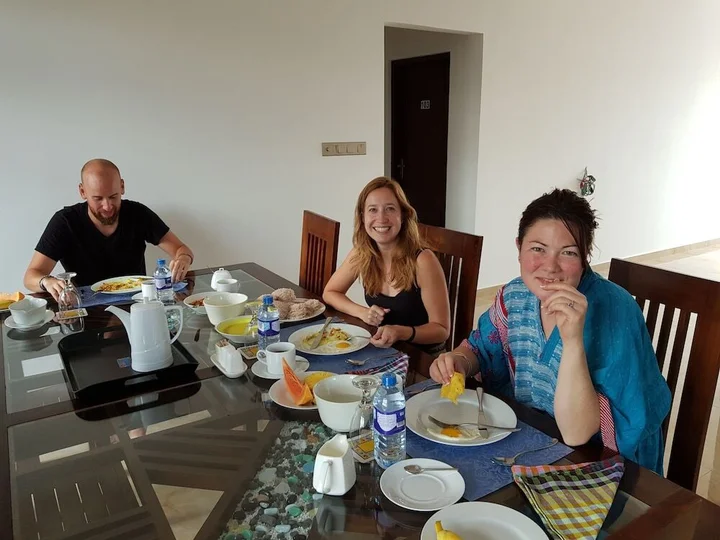 Мирисса: My Whales Guest House