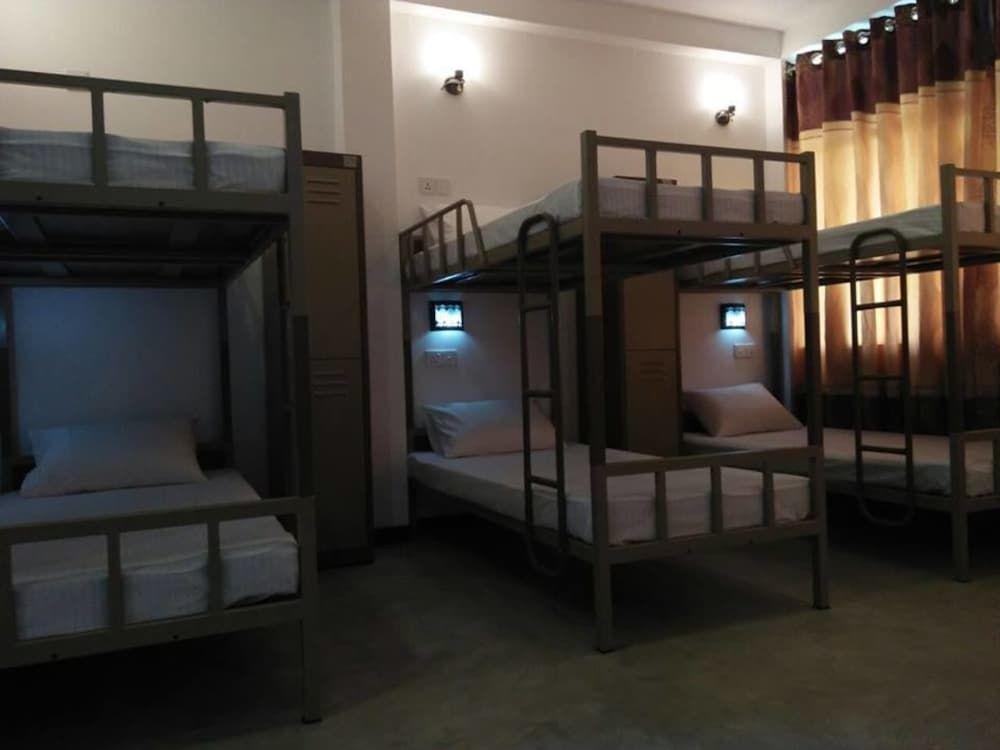 Мирисса: Space Garden Hostel Mirissa - Adults Only