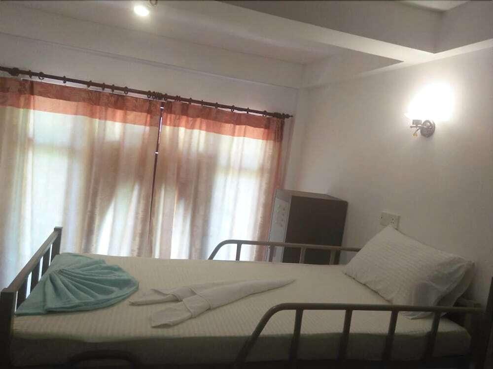 Мирисса: Space Garden Hostel Mirissa - Adults Only