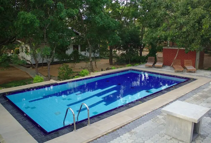 Киринда: Naturehawks Safari Villa Yala