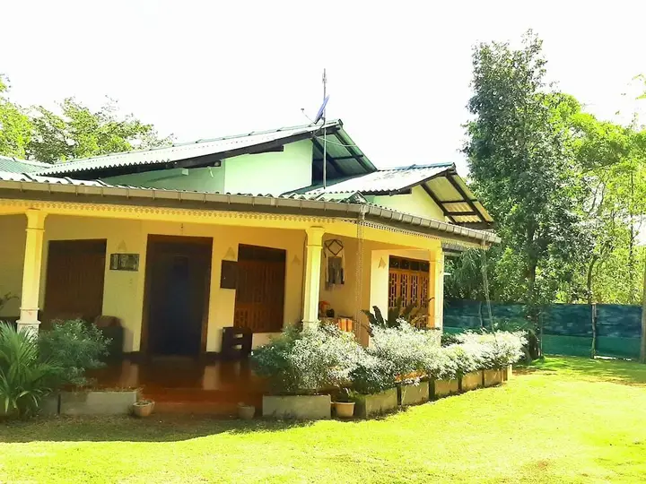 priya homestay kandalama — фото 1