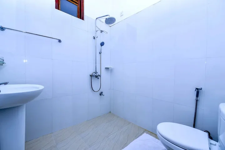 Элла: Ella View Hotel