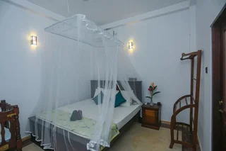 Унаватуна: Saku Residence