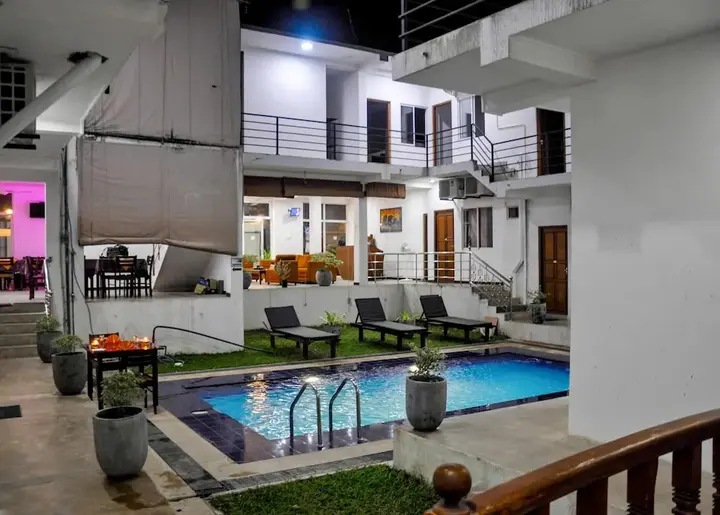 Мирисса: Sea Breeze Hotel Mirissa