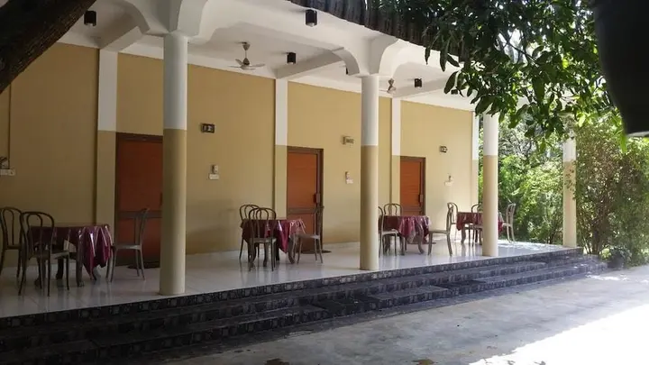 Калкудах: Vasuki Guest House