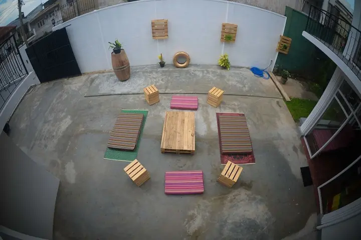 Коломбо: Groove House