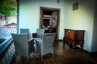 Унаватуна: Happy Banana Hotel & Restaurant