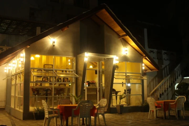 Панадура: Navro Beach Resort