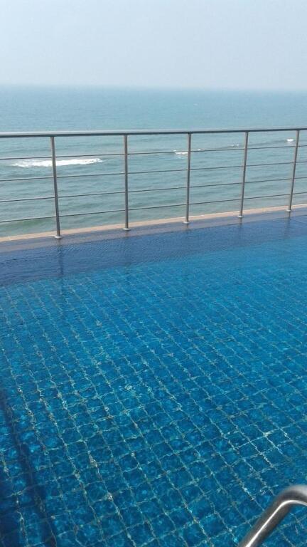 Коломбо: Colombo Sea View Apartment