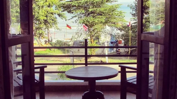 Велигама: Soul Surfer Weligama