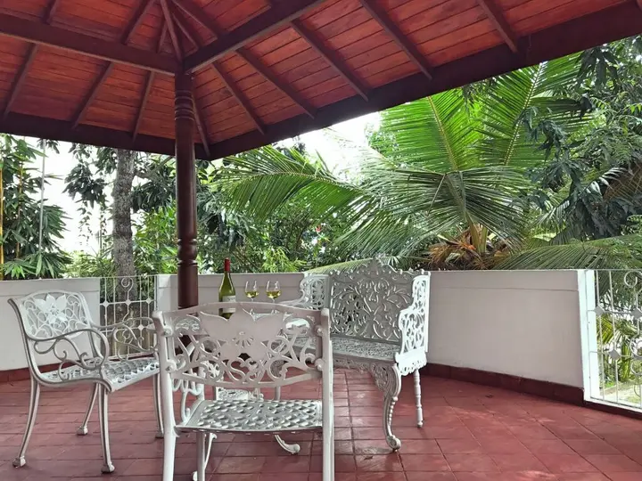 Шри-Джаяварденепура-Котте: Backpacker Villas