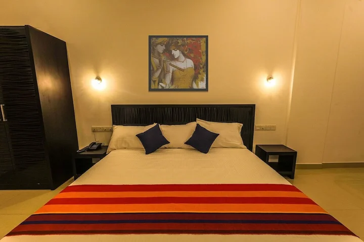 Коломбо: Golden Pier City Hotel