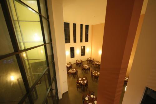 Коломбо: Golden Pier City Hotel
