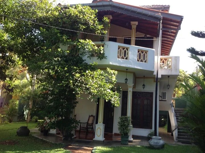 Хиккадува: Utopia villa