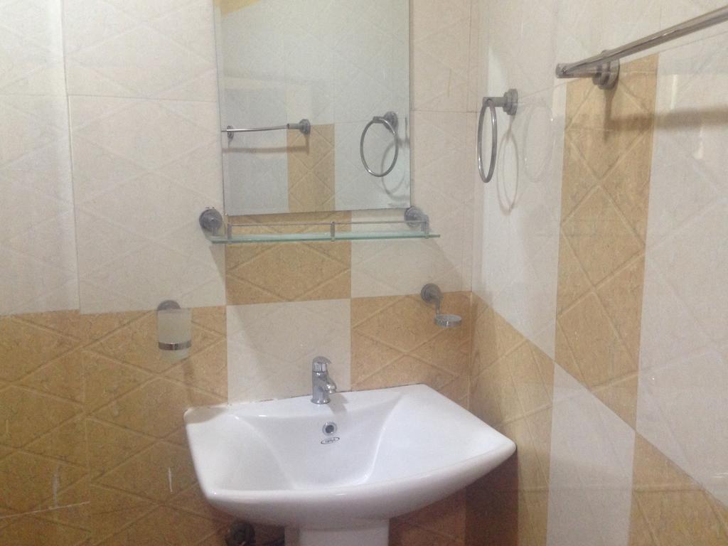 Коломбо: Omega Hotel & Motel