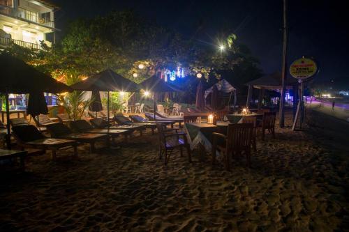 Унаватуна: Wave Beach Resort