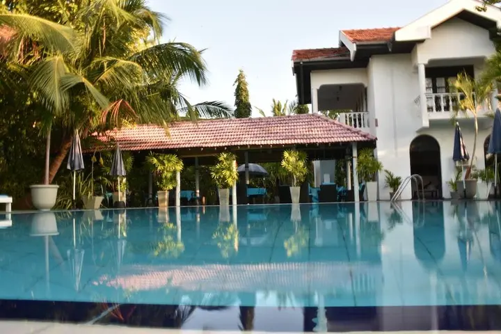Вайккал: villa suriyagaha hotel