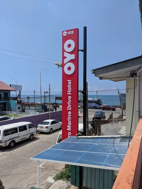Коломбо: OYO 102 Metro Marine Drive Hotel