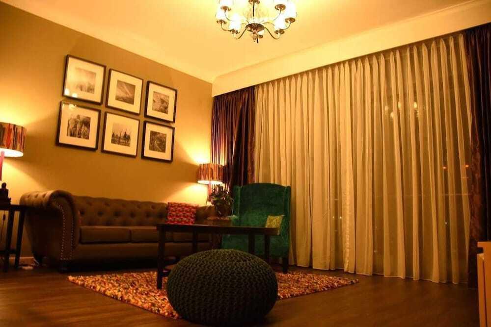 Коломбо: CarlSen Residence 2  in Colombo 5