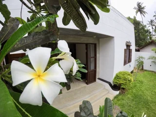 Валгама: Sasen villas - Polhena Beach