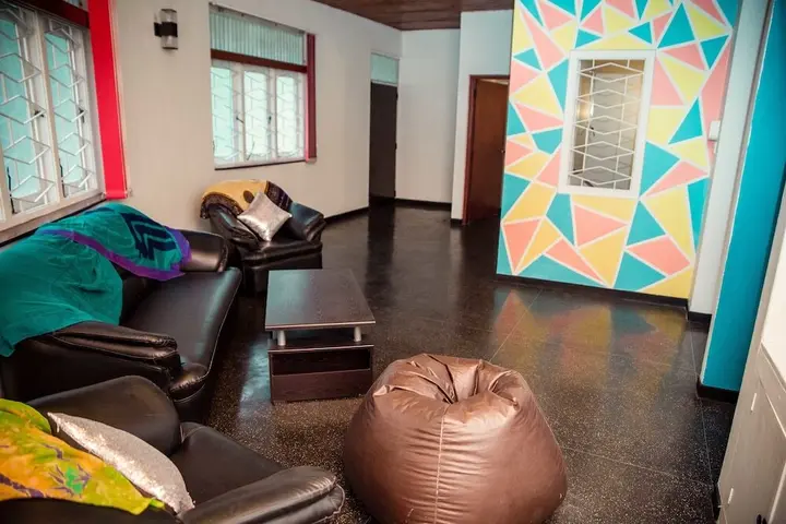 Коломбо: Tuk Tuk Hostels