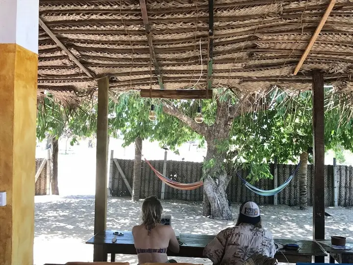 Аругам-Бэй: The Coconut
