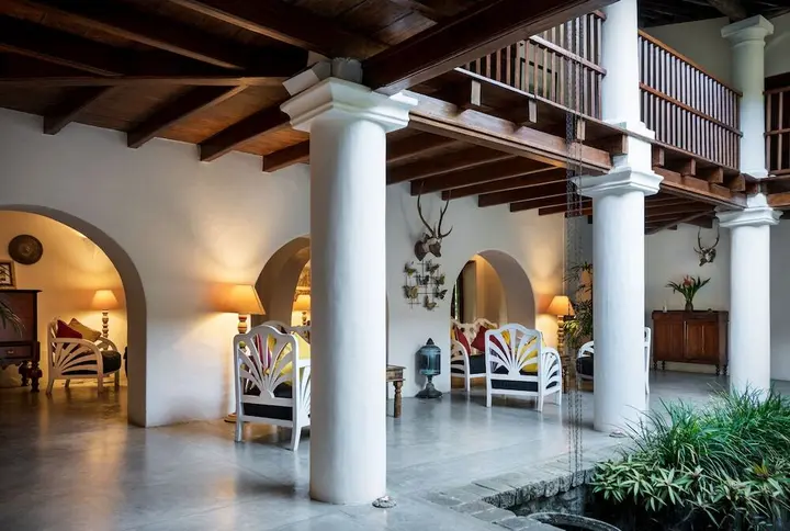 Канди: The Kandy House