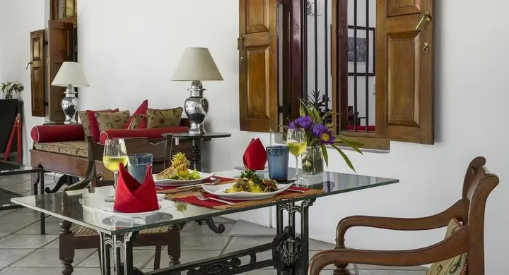 Канди: The Kandy House