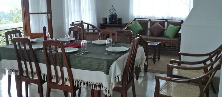 Бандаравела: Halcyon Holiday Bungalow