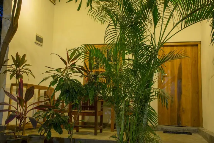 Аругам-Бэй: Eagle Resort Arugambay