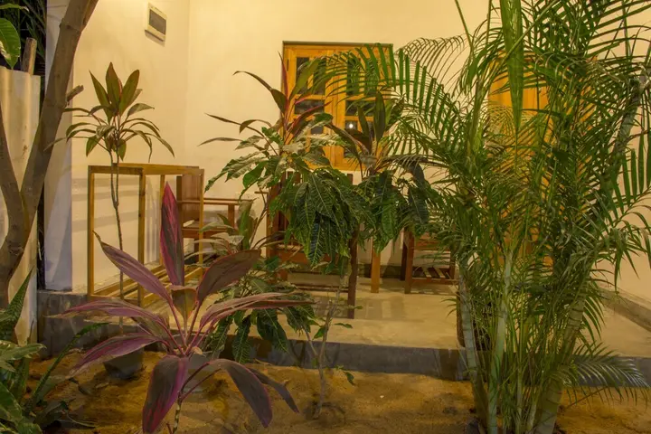 Аругам-Бэй: Eagle Resort Arugambay