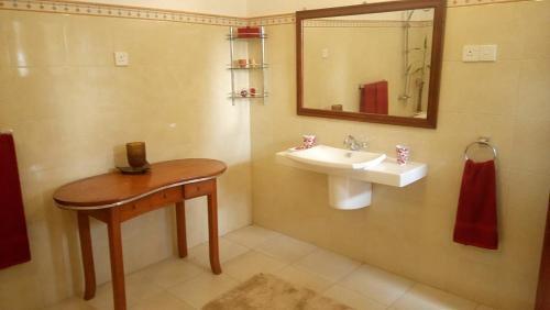 Канди: Tea Leaf Retreat Peradeniya