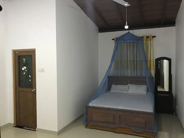 Хиккадува: Sajee Villa