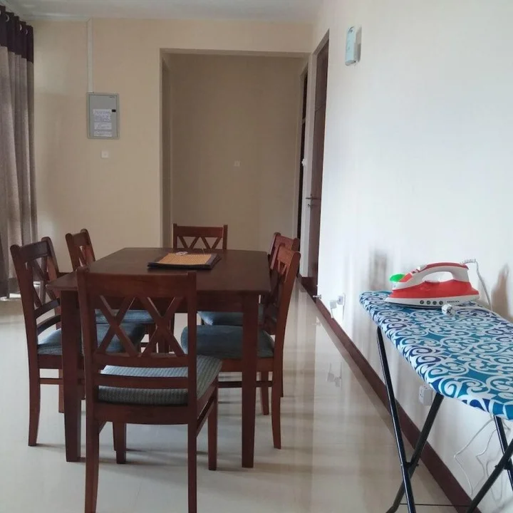 Коломбо: TJ'S Apartments