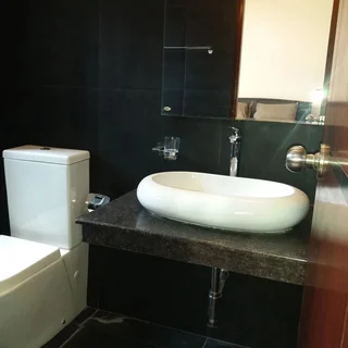 Коломбо: TJ'S Apartments