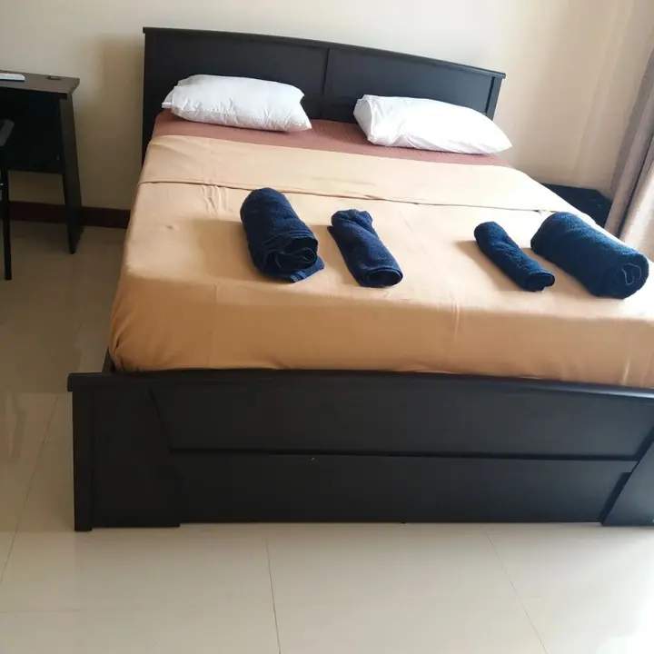 Коломбо: TJ'S Apartments