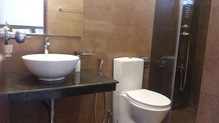 Коломбо: TJ'S Apartments