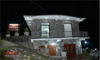 Элла: Yathra Mount Inn