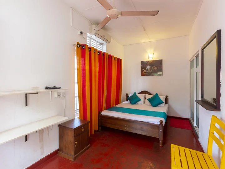 Гора Lavinia: Отель Yoho White Villa