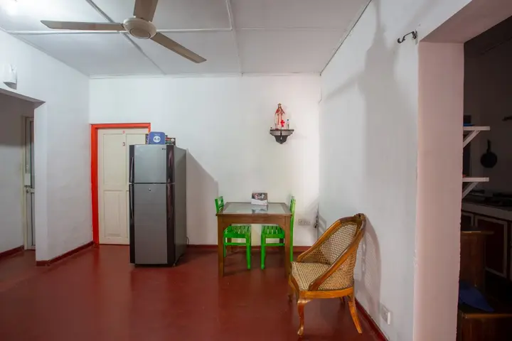 Гора Lavinia: Отель Yoho White Villa
