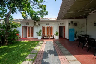 Гора Lavinia: Отель Yoho White Villa