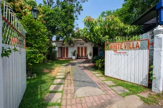 Гора Lavinia: Отель Yoho White Villa
