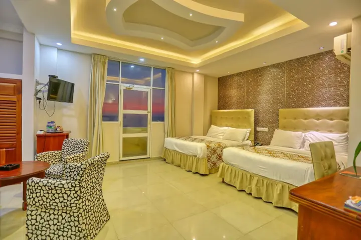 Коломбо: Отель Lazaani Colombo