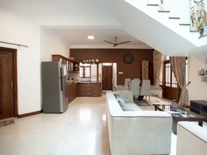 Гора Lavinia: Отель Yoho Villa Safari Colombo