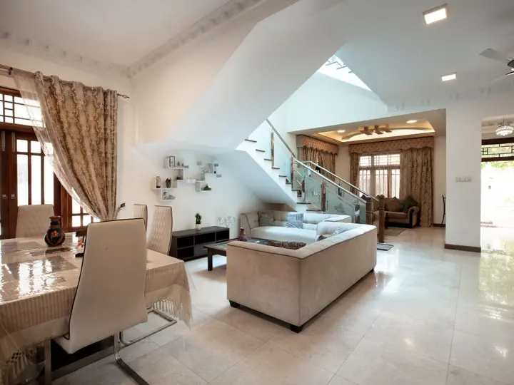 Гора Lavinia: Отель Yoho Villa Safari Colombo